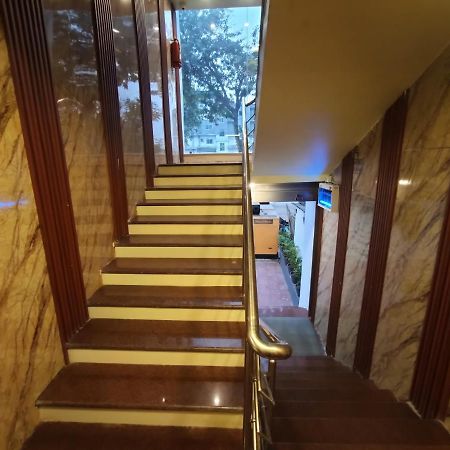 ホテル Royal View Residency ブッダガヤ エクステリア 写真