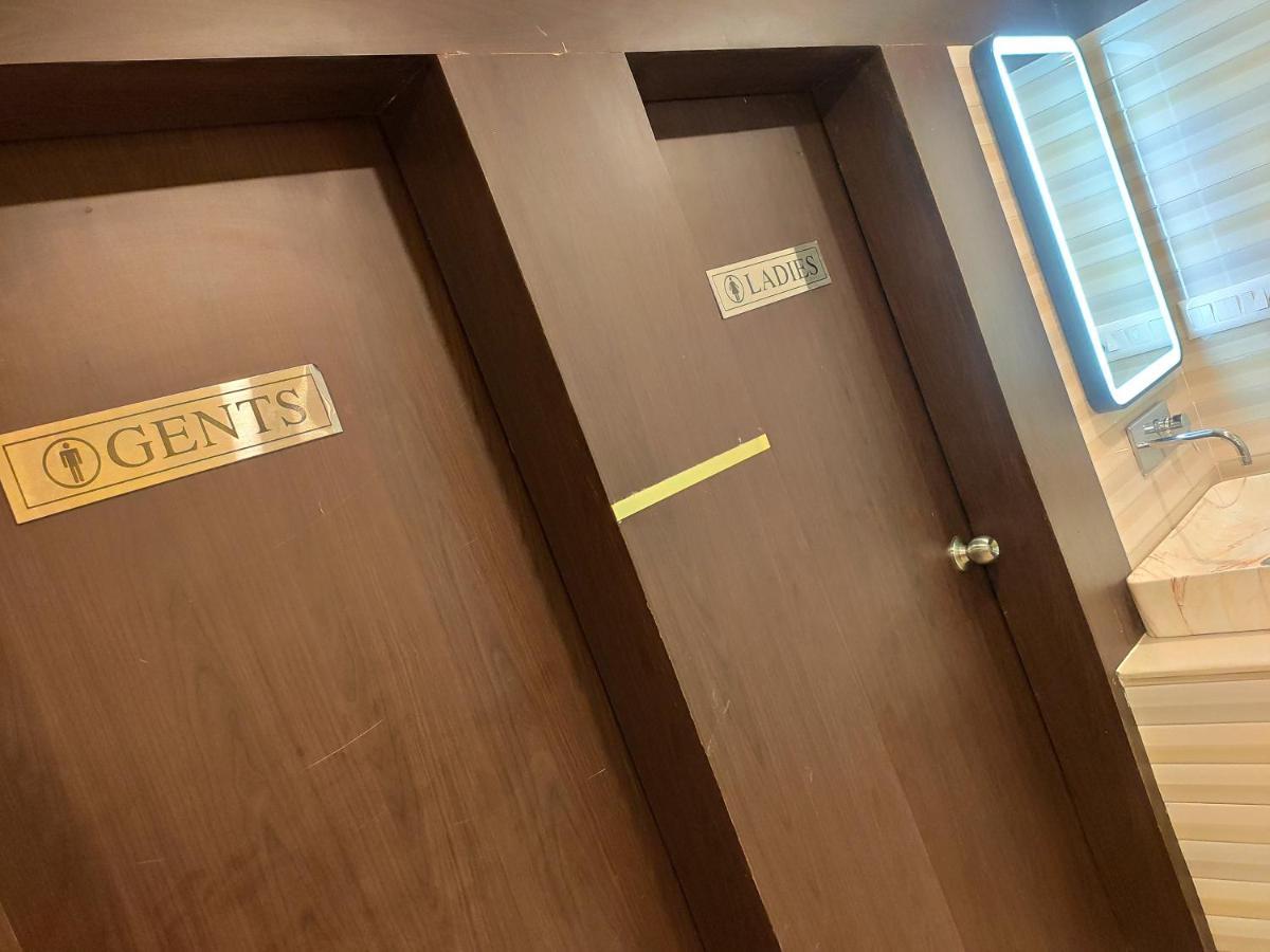 ホテル Royal View Residency ブッダガヤ エクステリア 写真