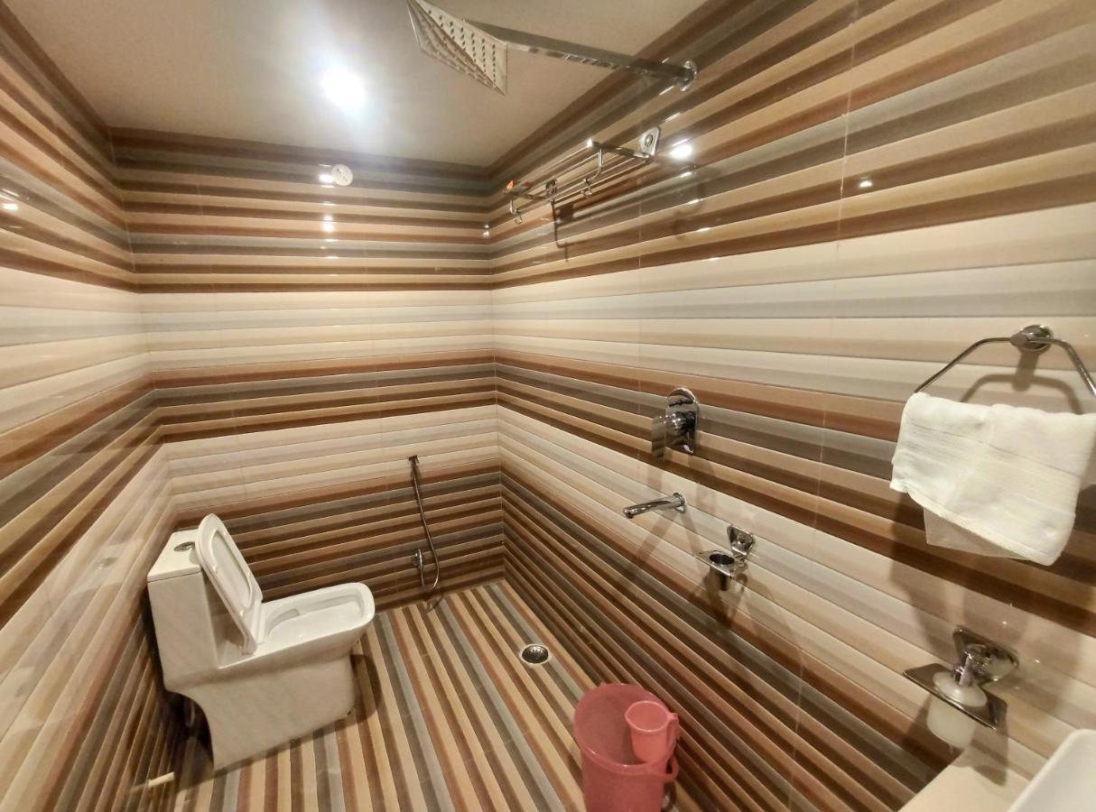 ホテル Royal View Residency ブッダガヤ エクステリア 写真