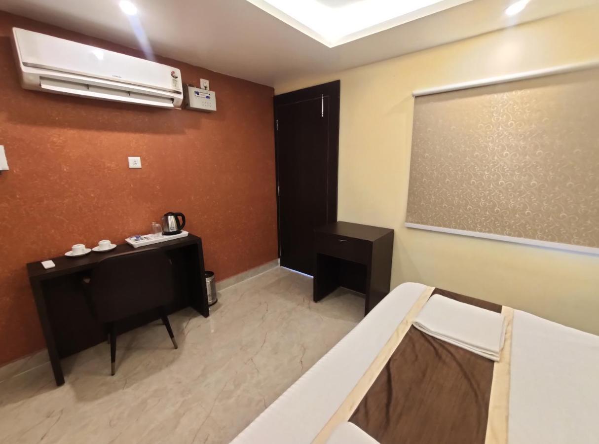 ホテル Royal View Residency ブッダガヤ エクステリア 写真