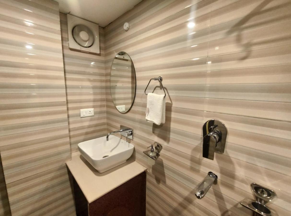 ホテル Royal View Residency ブッダガヤ エクステリア 写真